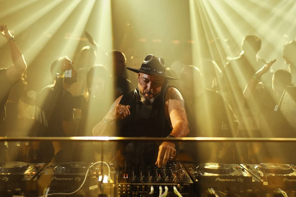 IBIZA GLOBAL RADIO